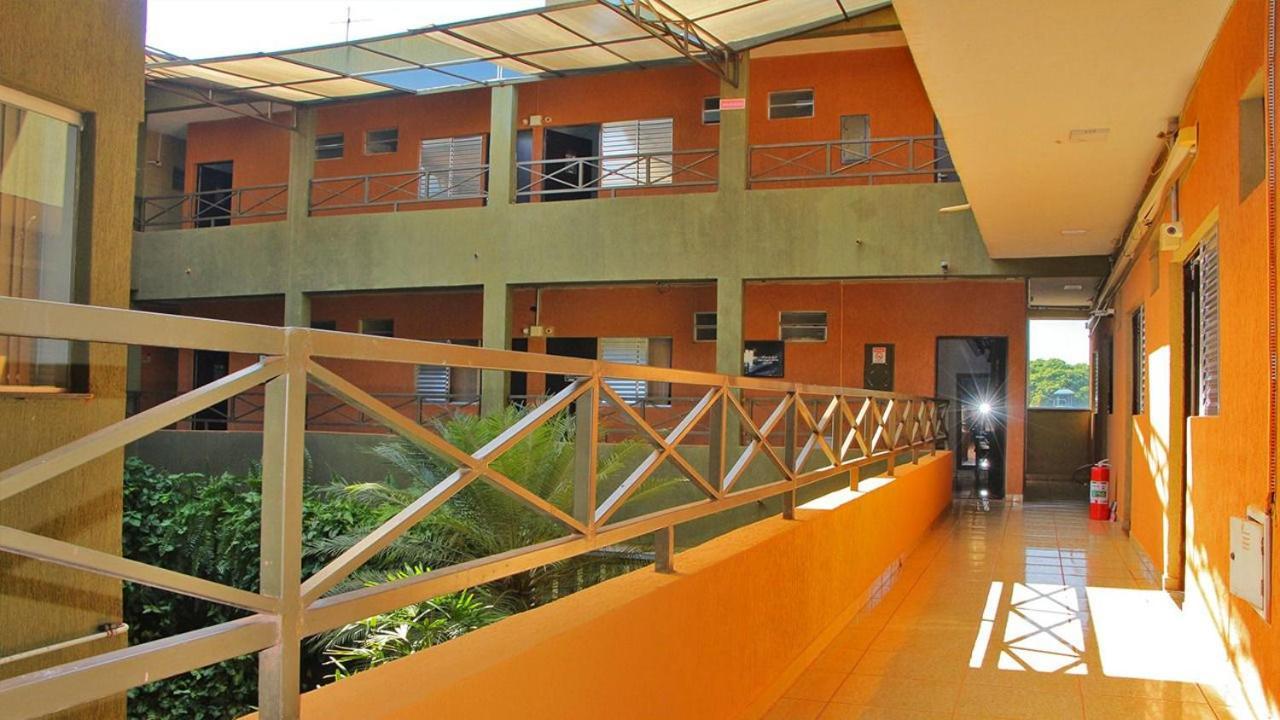 Salata Hotel Centro Jardinopolis Exterior photo